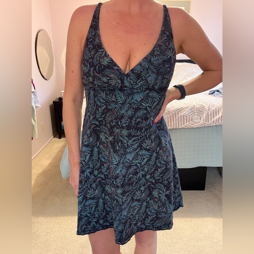 Patagonia organic cotton dress size MEDIUM
